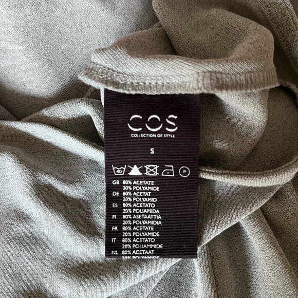 Wonderful COS drape top with shoulder pleats. Grey melange size S. - Picture 6 of 6